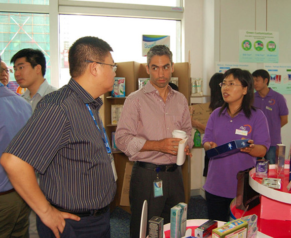 中荣参加宝洁2011年中国区客户化产品展会简报